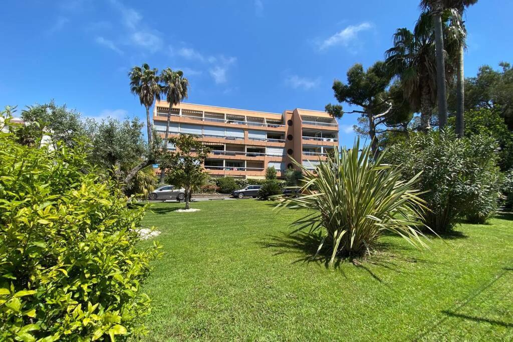 St-raphaël - Joli T1 Au Port De Santa-lucia Saint-Raphaël